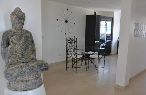 Saint-Laurent-du-Var Apartment | Villa ZEN