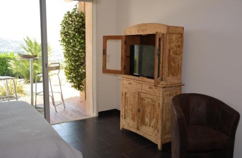 Saint-Laurent-du-Var Apartment | Villa ZEN