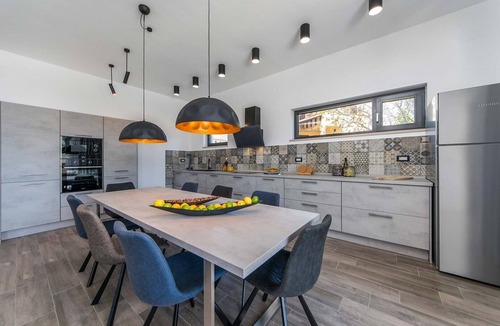 Vintijan Villa | Villa Zen in Pjescana Uvala,Pula