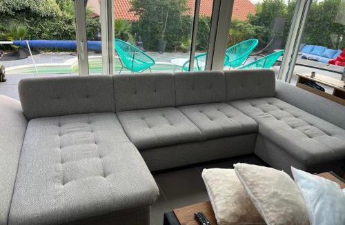 Saint-Bonnet-de-Mure House | Villa Zena