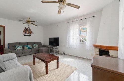 La Zenia Villa | VILLA ZENIA by the Sea