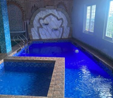 Ciloto Ski Chalet | villa zmurda