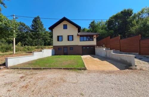Gospic Apartment | Villa Zora - Oaza mira u srcu Like