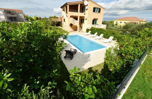 Debeljak Villa | Villa Zvizda