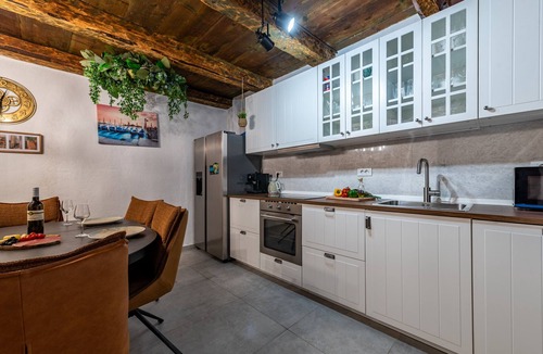 Oklaj Villa | Villa Zvonimir ZadarVillas