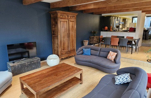 Zola Villa | Villa14p, Nantes Centre-ville Avec Piscine et six Espaces Nuit Indépendants