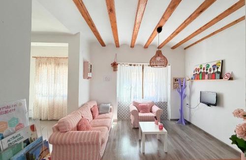 Caudiel House | Villabett Caudiel está de moda