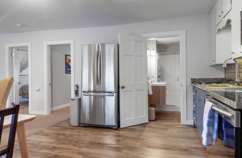 Kingfield Apartment | Village 2-Bedroom with Riverview