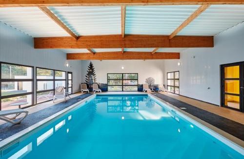 Le Gavre Cabin | Village by logis