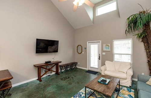 Corpus Christi Villa | Village by the Beach B917K