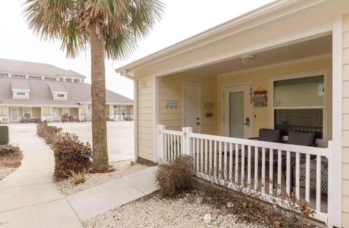 Corpus Christi Villa | Village by the Beach L832K