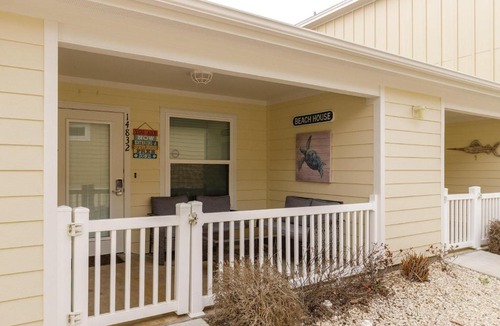 Corpus Christi Villa | Village by the Beach L832K