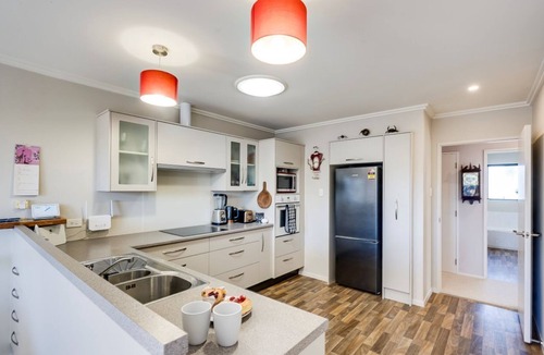 Havelock North House | Village Close - Havelock North