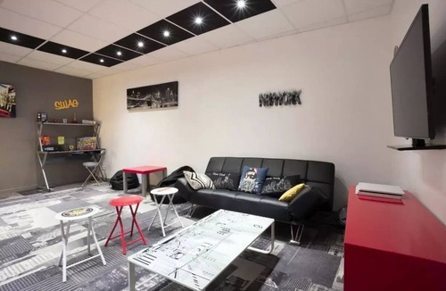 Mont-de-Lans Hotel | Village Club MMV Le Panorama* - Room for 3 people with balcony