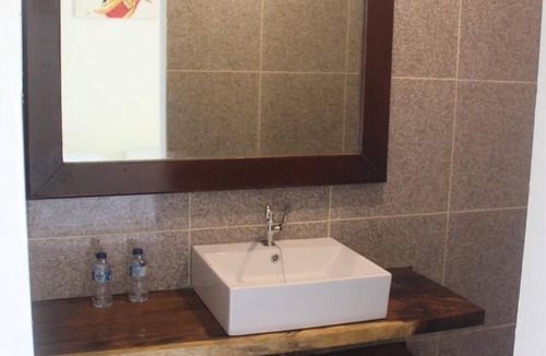 Kuta House | Village Corner Homestay