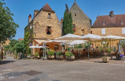Gourdon Resort | Village de Montmarsis
