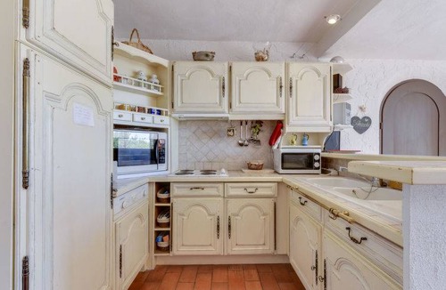 Grimaud Apartment | Village de Silhouette