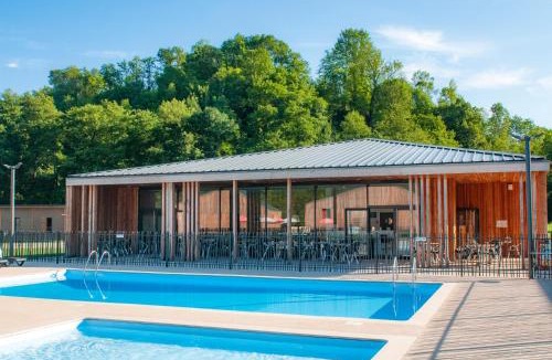 La Bastide-de-Serou House | Village de vacances Les Lambrilles