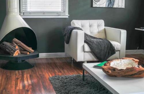 Southwest Raleigh Apartment | Village District Condo