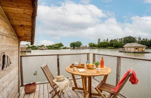 Pressac Cabin | Village Flottant de Pressac