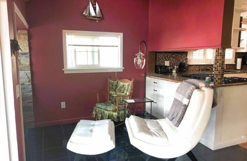Clayton House | Village Gem - convenient, Spacious, 2 bedroom - Can be ADA Accessible