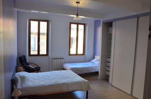Montesquieu-Volvestre House | Village house