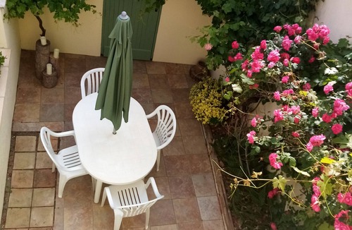 Saint-Michel-de-Lanes House | Village house