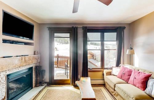Copper Mountain Hotel | Village Hideaway