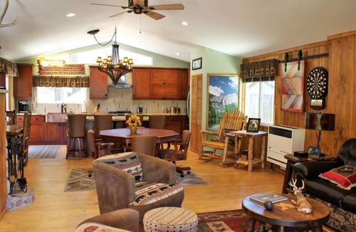 The Village Cabin | Village Hideaway with Fire Pit