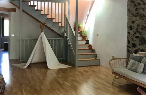 Sant Julia del Llor I Bonmat House | Village house in nature