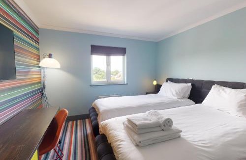 Bournemouth Hotel | Village Hotel Bournemouth