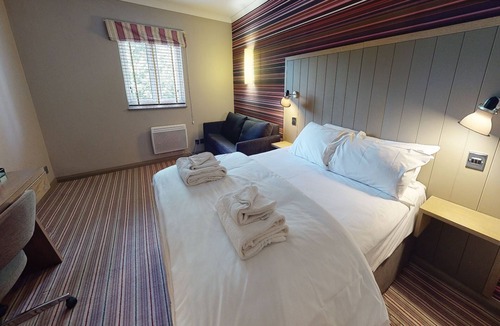 Coventry Hotel | Village Hotel Coventry
