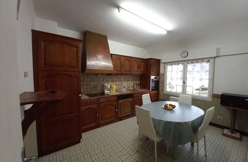 La Selle-Craonnaise House | Village house just a stone's throw from the countryside
