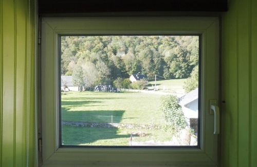 Campan House | Village house 6/8 pers. 3 bedrooms - 3 bathrooms - 3 wc - WI-FI
