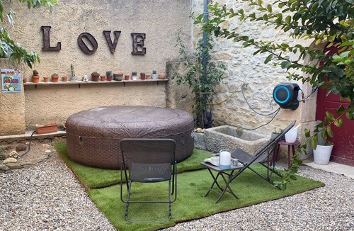Saint-Nazaire House | Village house at the gateway to Provence, Ardèche, Vaucluse & Gard