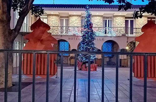Thuir House | Village house for 5 pers in the historical center of Thuir, + baby bed max 15kg