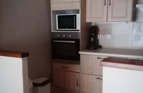 Luzenac House | village house