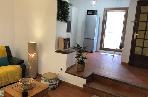 Saint-Jean-de-Fos House | Village house