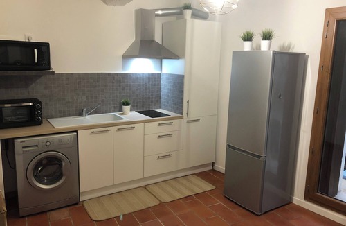 Saint-Jean-de-Fos House | Village house