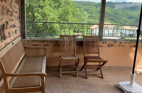Viala-du-Tarn House | Village house