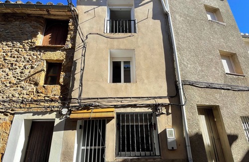 Sarratella House | Village House in Sierra Engarcerán – Peaceful Retreat
