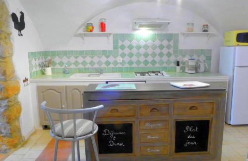 La Caunette House | Village House in La Caunette with Pool