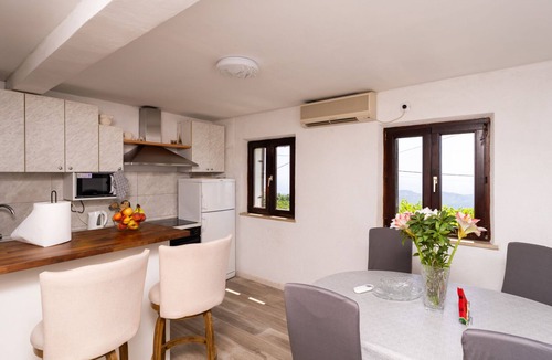Dubrovacko Primorje Villa | Village house Kate Dubravica by Villas Guide