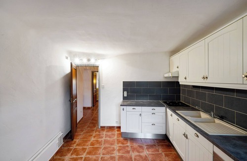 Codolet House | Village house near the lake