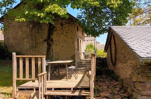 Curan House | Village house, sleeps 6, quiet location