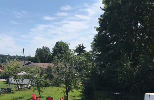 Saint-Jean-des-Piles House | Village house, spa and heated swimming pool