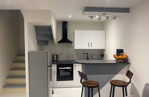 Trebes House | Village house(trebes)