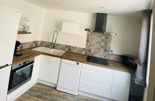 Elne Apartment | Village house TYPE F2