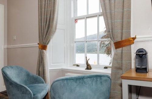 Arrochar Hotel | Village Inn