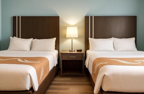 Point Edward Hotel | Village Inn & Suites
